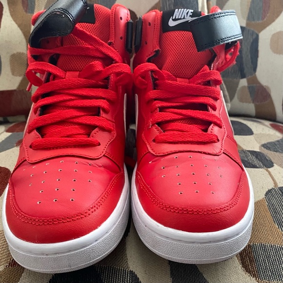 Nike Other - Gently worn Youth Air Force 1 Hightop